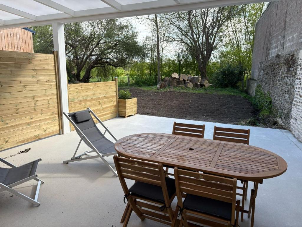 Chambres D'Hotes & Gites - Domaine Les Sources Portbail Exterior foto