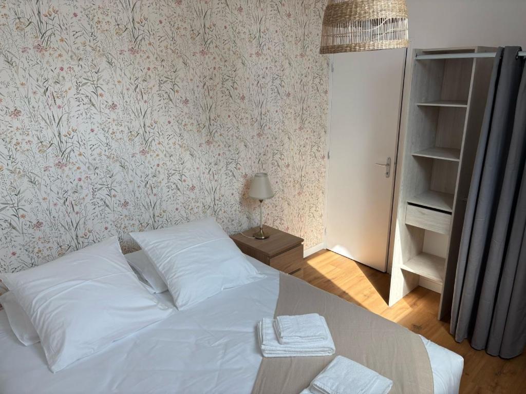 Chambres D'Hotes & Gites - Domaine Les Sources Portbail Exterior foto